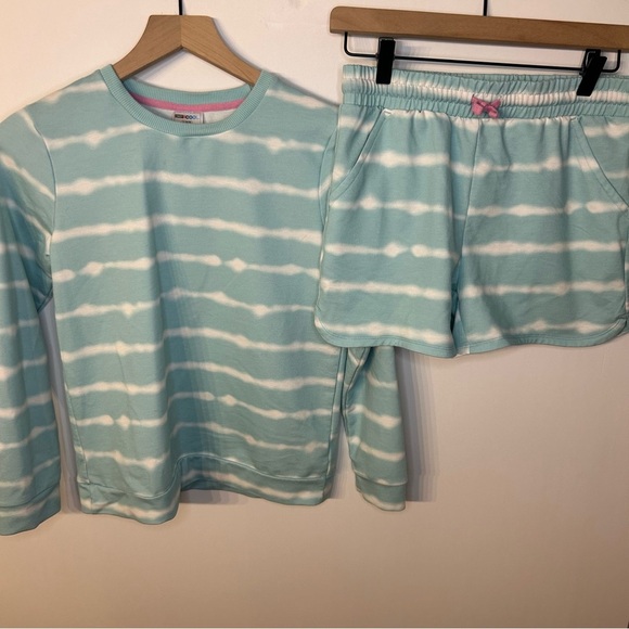 32 Degree Cool Blue and White Tie Dyed 2-Piece Shorts Set, Size L (14/16) - Picture 5 of 16